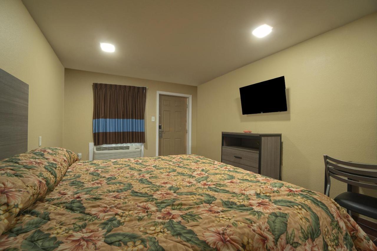 Days Inn By Wyndham Aransas Pass Exterior photo