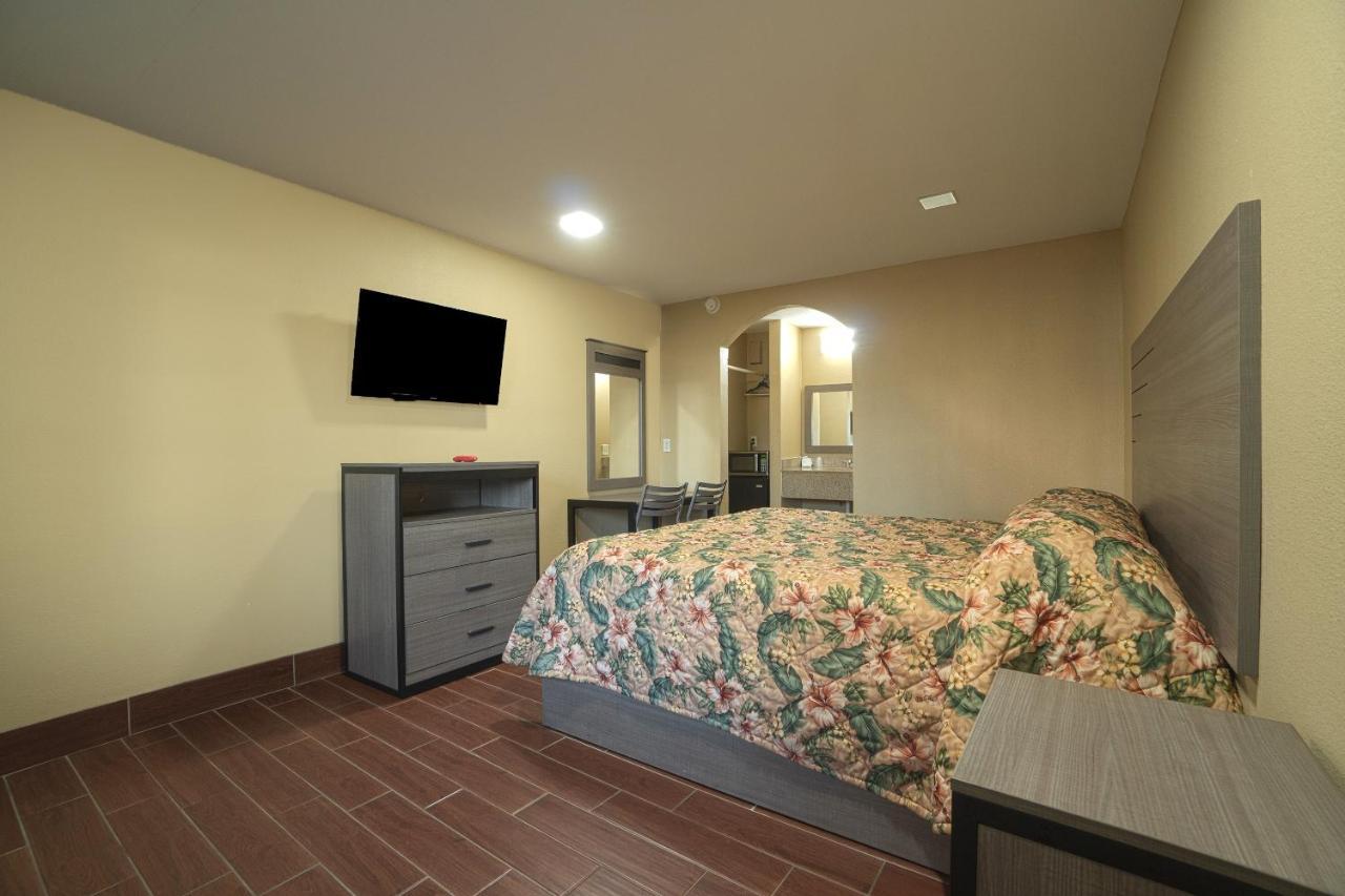 Days Inn By Wyndham Aransas Pass Exterior photo